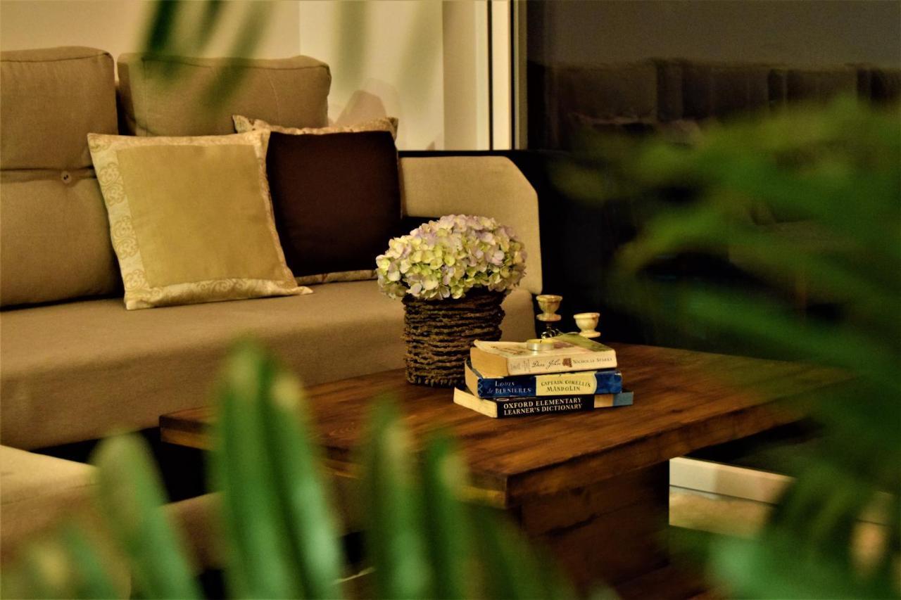 Lake Infinity Luxury Condos ヌワラ・エリヤ エクステリア 写真