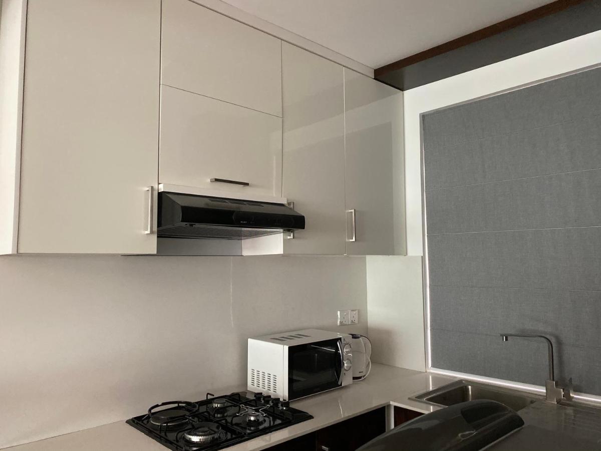 Lake Infinity Luxury Condos ヌワラ・エリヤ エクステリア 写真