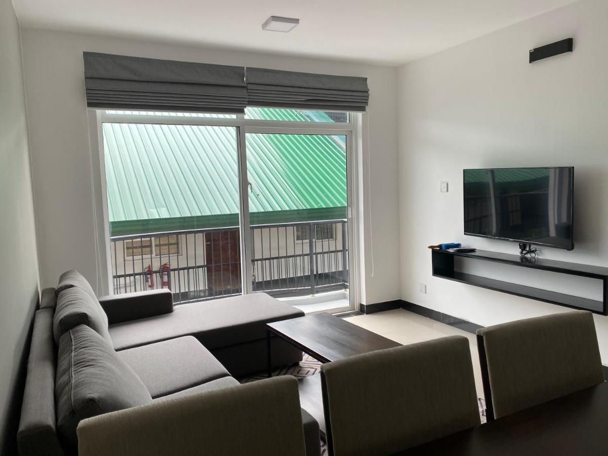 Lake Infinity Luxury Condos ヌワラ・エリヤ エクステリア 写真