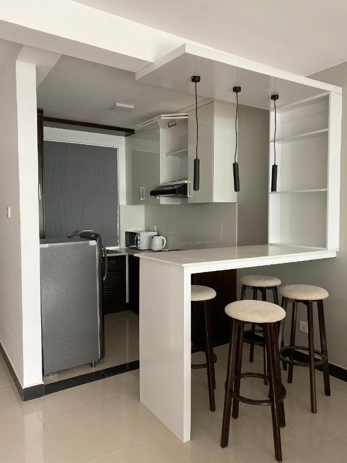 Lake Infinity Luxury Condos ヌワラ・エリヤ エクステリア 写真